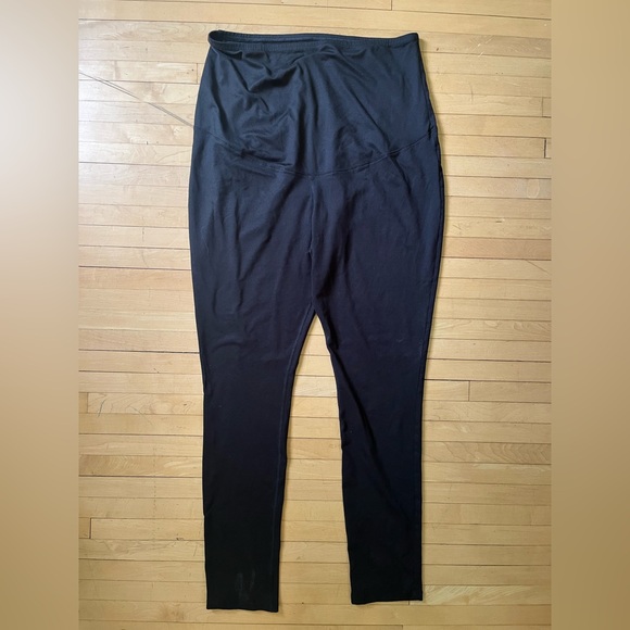 Isabel Maternity by Ingrid & Isabel Black Over Belly Leggings 29” - Picture 1 of 4
